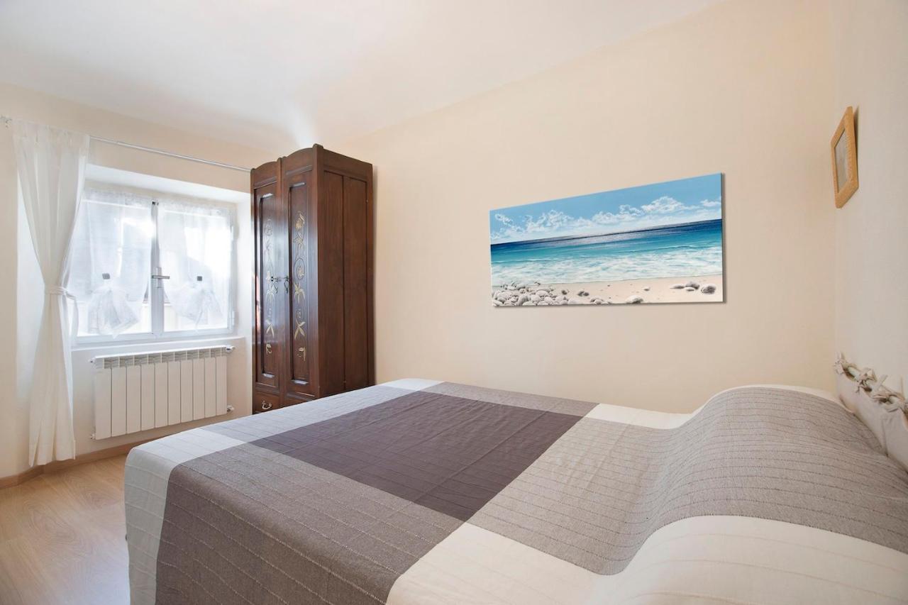 B&B Sotto Le Torri Albenga Extérieur photo